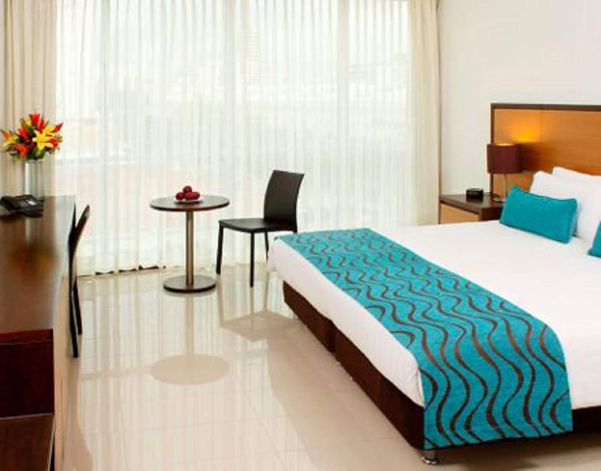 Estelar Alto Prado Barranquilla  Esterno foto A room at the hotel